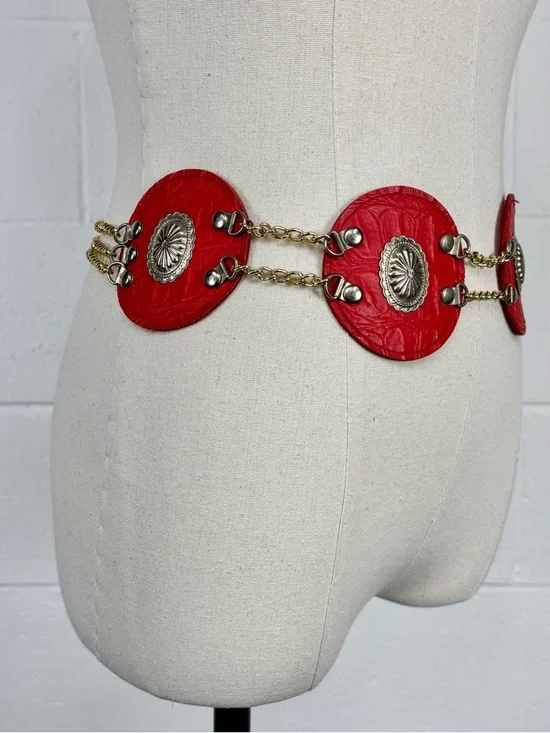 Vintage Western Disc Belt Silver Concho Red Embossed Faux Leather Gold Chain S/M - Picture 3 of 13